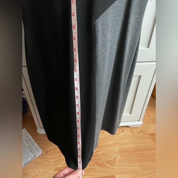 Winter dress- size small. Perfect for parties! - Picture 2 of 2